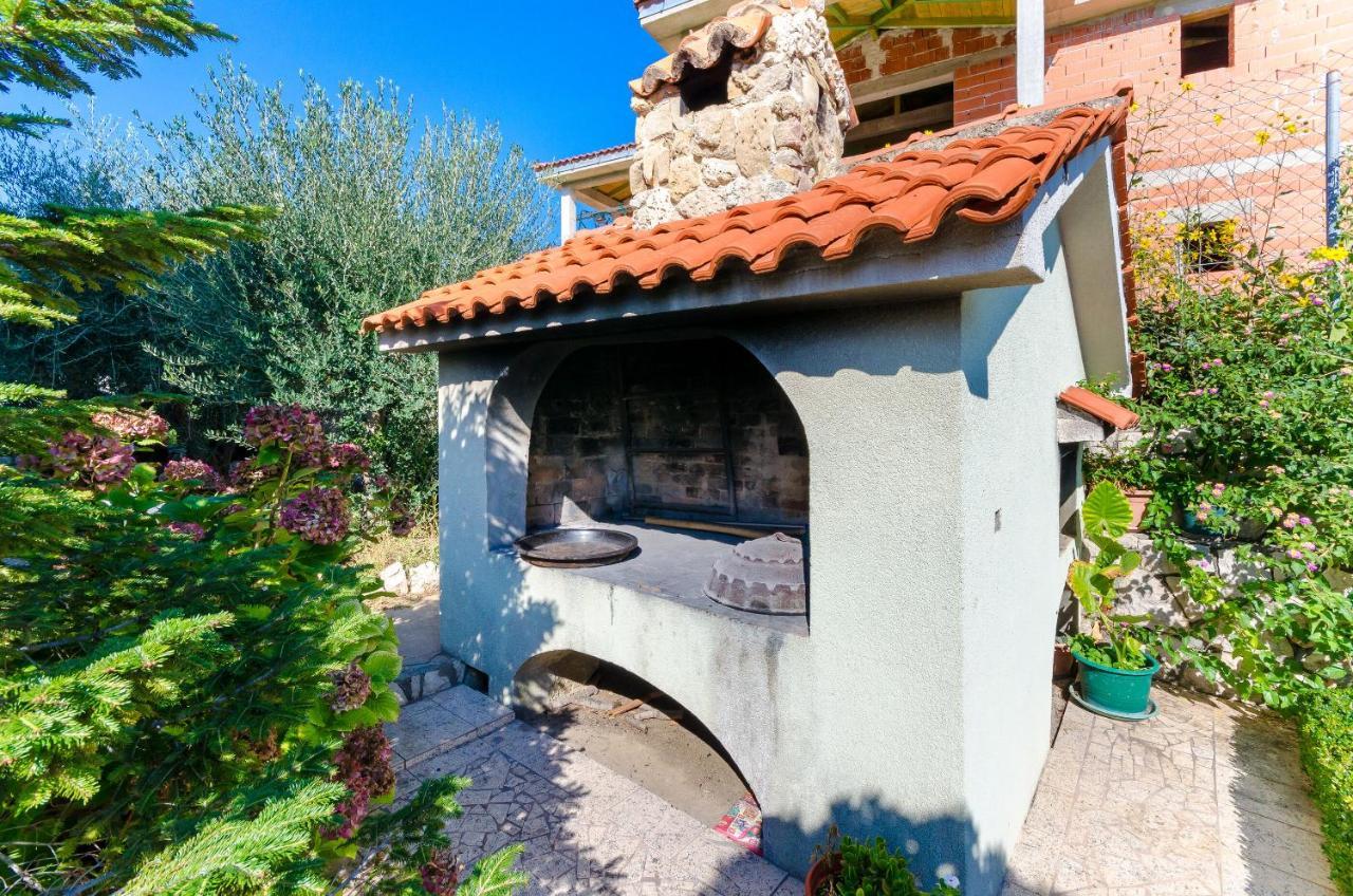 Apartments Ljubica J ロパール エクステリア 写真
